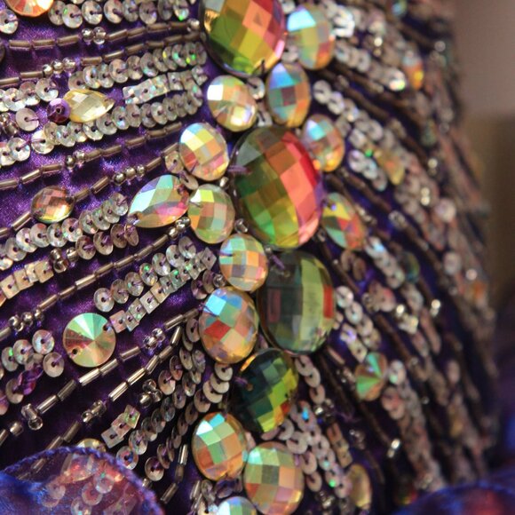 Dress - Picture 8 of 9